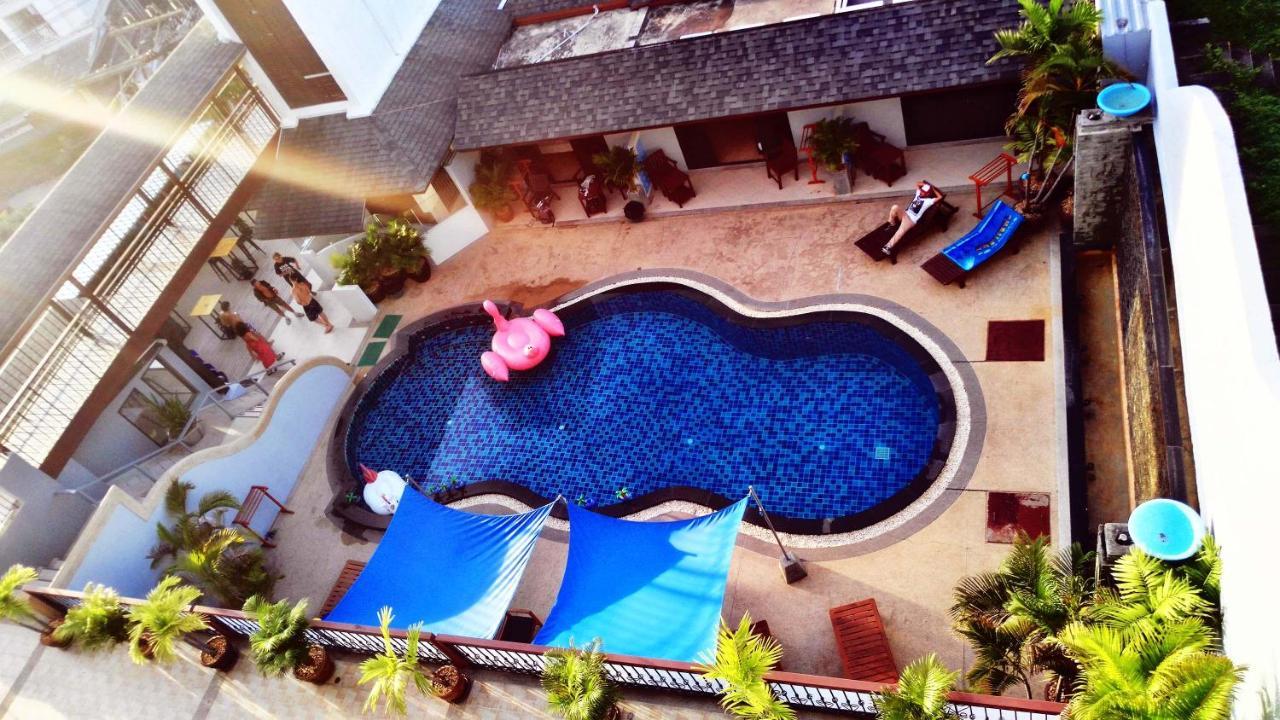 Bodega Phuket Patong (Adults Only) Hostel Екстериор снимка