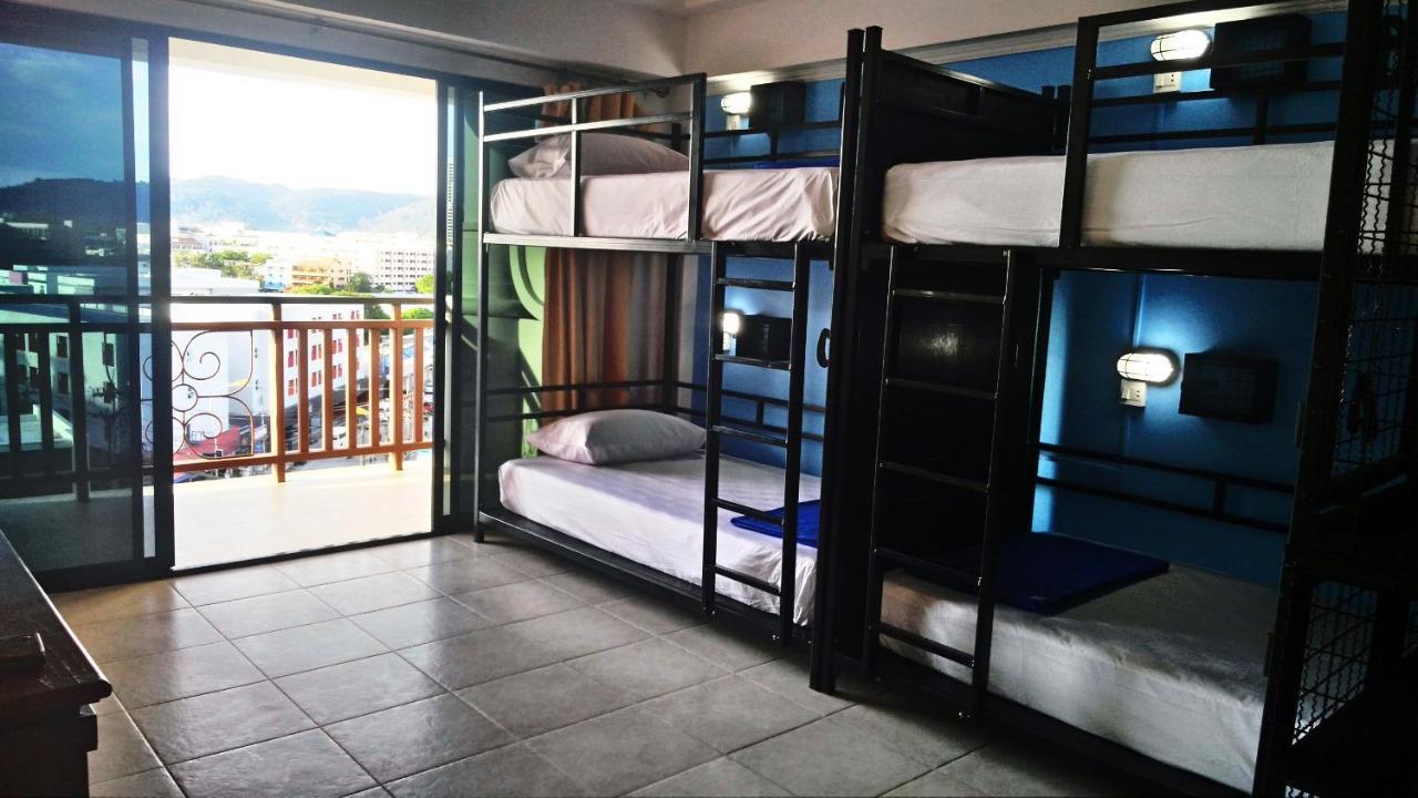 Bodega Phuket Patong (Adults Only) Hostel Екстериор снимка